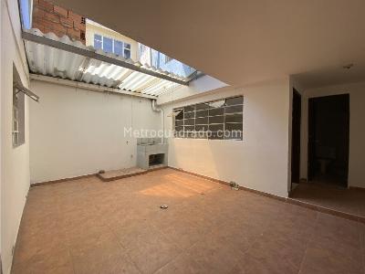 Casa en venta en San Jose, Bogotá · foto 6 de 8