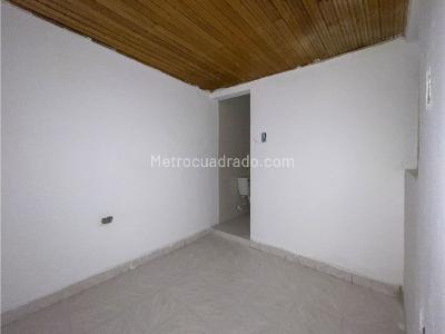 Casa en venta en Kennedy Central, Bogotá · foto 2 de 15