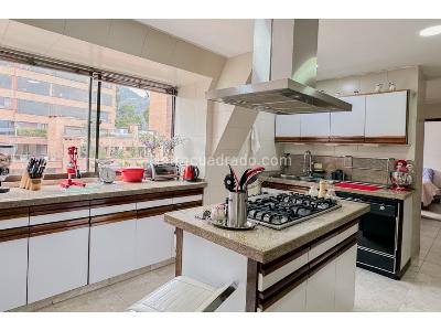 Apartamento en venta en El Refugio, Bogotá · foto 10 de 20