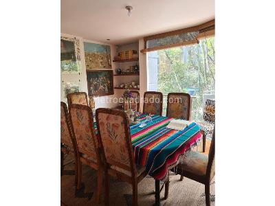 Apartamento de 2 alcobas en venta en Chico Reservado, Bogotá, 200 m² · foto 3 de 20