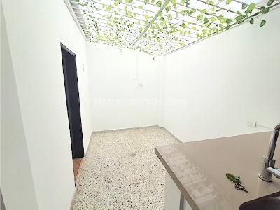 Casa de 3 alcobas en arriendo en Santa Barbara, Bogotá, 180 m² · foto 14 de 16