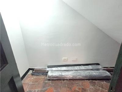 Casa de 3 alcobas en arriendo en Santa Barbara, Bogotá, 180 m² · foto 15 de 16
