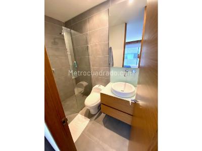 Apartaestudio en arriendo en Chico, Bogotá, 36 m² · foto 5 de 5