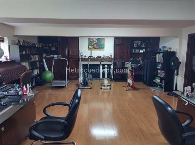 Casa de 4 alcobas en venta en La Calleja, Bogotá, 400 m² · foto 8 de 20