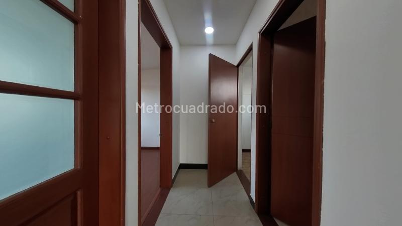 Edificio de Oficinas en Arriendo, San Luis, Bogotá D.C. - Widok 6