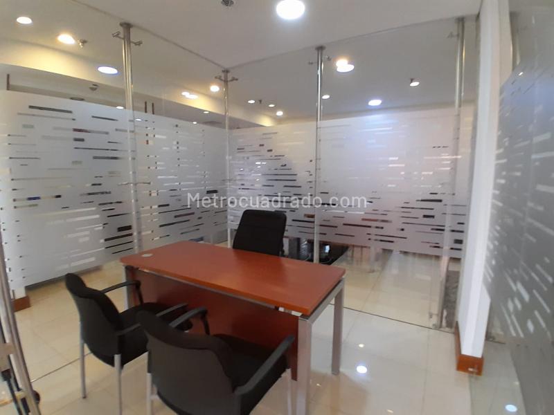 Oficina en Venta, Chico Reservado, Bogotá D.C. - Más