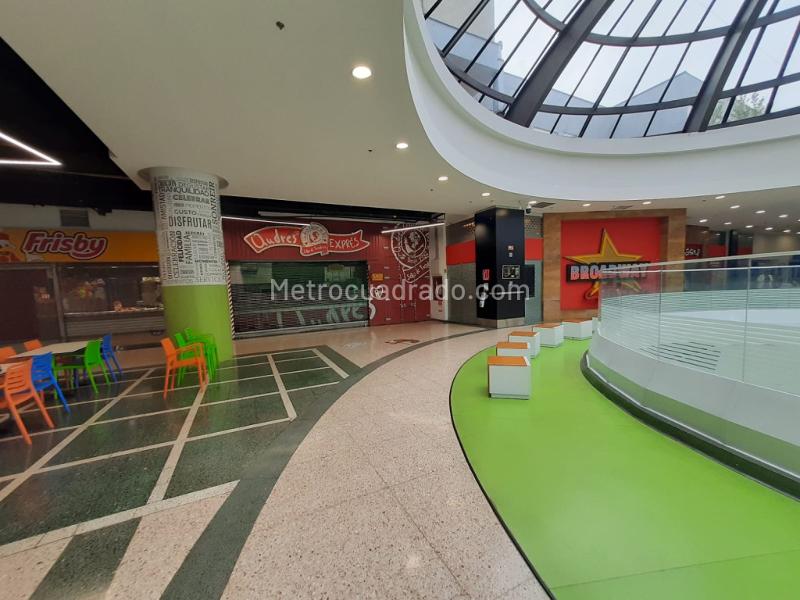 Local Comercial en Arriendo, La Castellana, Bogotá D.C. - Vista 2