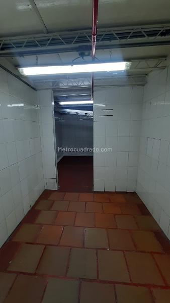 Local Comercial en Arriendo, La Castellana, Bogotá D.C. - Vista 3