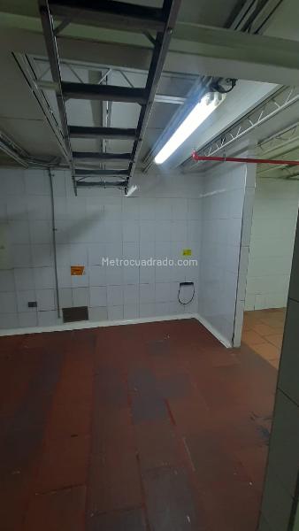Local Comercial en Arriendo, La Castellana, Bogotá D.C. - Vista 4