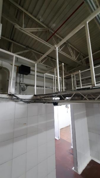 Local Comercial en Arriendo, La Castellana, Bogotá D.C. - Más