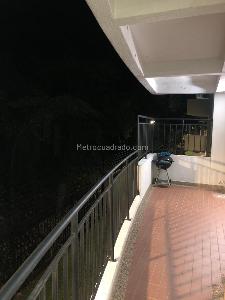 Apartamento de 3 alcobas en venta en Puerto Peñalisa, Girardot, 82 m² · foto 6 de 19