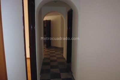 Apartamento de 3 alcobas en arriendo en Cedritos, Bogotá, 90 m² · foto 11 de 18