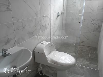 Apartamento de 3 alcobas en venta en Ingles, Bogotá, 70 m² · foto 3 de 15