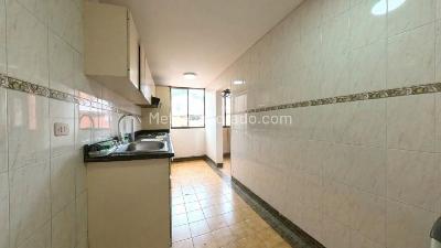 Apartamento de 3 alcobas en arriendo en Bella Suiza, Bogotá, 110 m² · foto 7 de 20