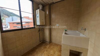 Apartamento de 3 alcobas en arriendo en Bella Suiza, Bogotá, 110 m² · foto 9 de 20