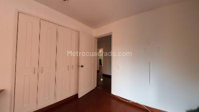 Apartamento de 3 alcobas en arriendo en Bella Suiza, Bogotá, 110 m² · foto 18 de 20