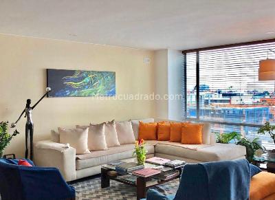 Apartamento en venta en Santa Barbara, Bogotá · foto 2 de 11