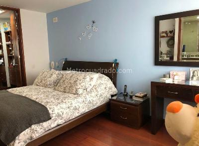 Apartamento en venta en Santa Barbara, Bogotá · foto 8 de 11