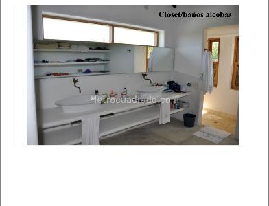Casa de 5 alcobas en venta en Punta Canoa, Cartagena, 450 m² · foto 9 de 11