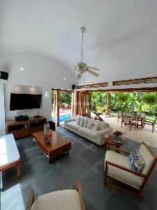 Casa de 3 alcobas en venta en Isla De Baru, Cartagena, 270 m² · foto 1 de 17
