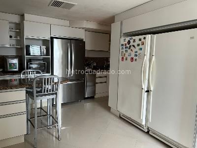 Apartamento de 5 alcobas en venta en Bahia Bocagrande, Cartagena, 630 m² · foto 8 de 16