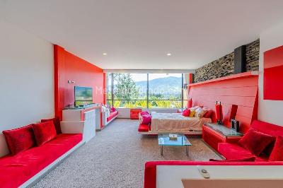 Casa de 5 alcobas en venta en Calera, Bogotá, 1600 m² · foto 9 de 15