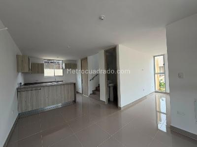 Casa en venta en Arroyo De Piedra, Cartagena · foto 2 de 10