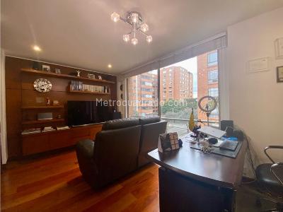 Apartamento de 3 alcobas en venta en Santa Barbara, Bogotá, 287 m² · foto 7 de 20