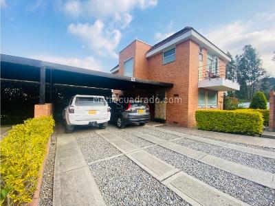Casa de 3 alcobas en venta en Norte, Cajicá, 182 m² · foto 2 de 20