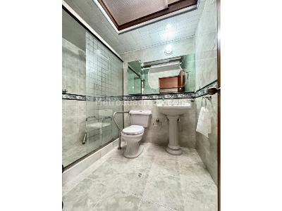 Casa de 5 alcobas en venta en Pasadena, Bogotá, 483 m² · foto 15 de 20