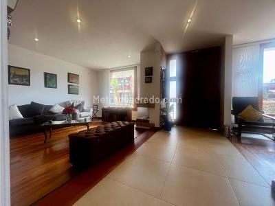 Casa de 4 alcobas en venta en Vereda La Balsa, Chía, 229 m² · foto 3 de 20