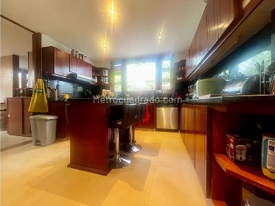 Casa de 4 alcobas en venta en Vereda La Balsa, Chía, 229 m² · foto 8 de 20