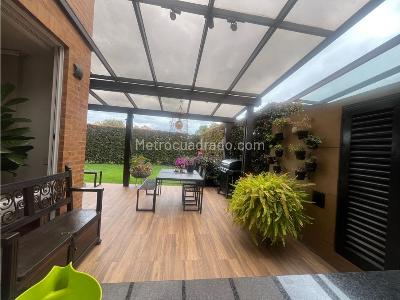 Casa de 3 alcobas en venta en Hacienda Fontanar, Chía, 236 m² · foto 15 de 20