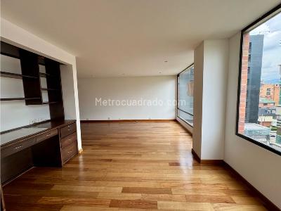 Apartamento de 3 alcobas en venta en Chico, Bogotá, 114 m² · foto 4 de 20