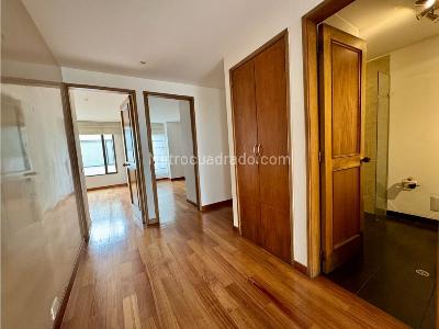Apartamento de 3 alcobas en venta en Chico, Bogotá, 114 m² · foto 13 de 20