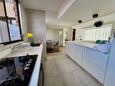 Apartamento de 3 alcobas en venta en Los Lagartos, Bogotá, 190 m² · foto 11 de 20