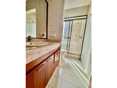 Apartamento en venta en Los Lagartos, Bogotá · foto 17 de 20