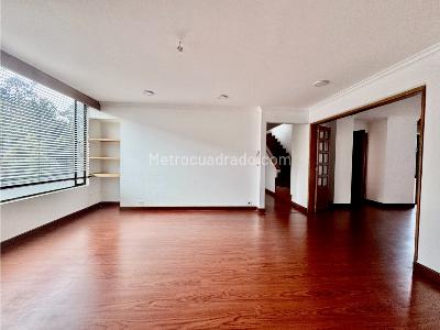 Apartamento en venta en Los Lagartos, Bogotá · foto 3 de 20