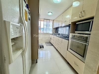 Apartamento de 3 alcobas en venta en Colina Campestre, Bogotá, 157 m² · foto 7 de 20
