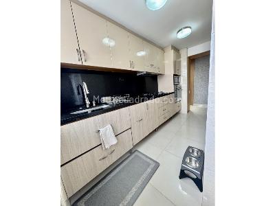 Apartamento de 3 alcobas en venta en Colina Campestre, Bogotá, 157 m² · foto 8 de 20