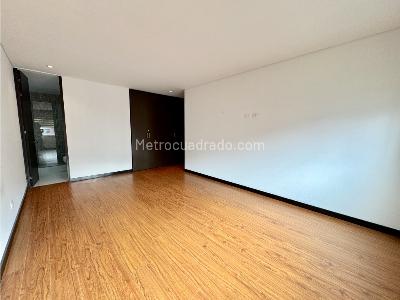 Apartamento de 3 alcobas en arriendo en Santa Barbara, Bogotá, 153 m² · foto 11 de 20