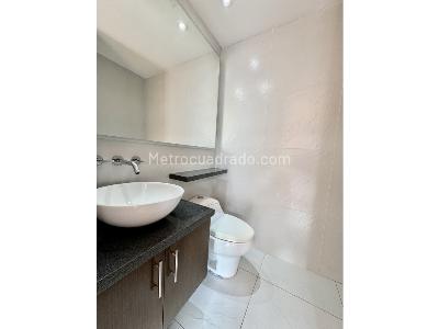 Apartamento de 3 alcobas en venta en Santa Barbara, Bogotá, 153 m² · foto 7 de 20
