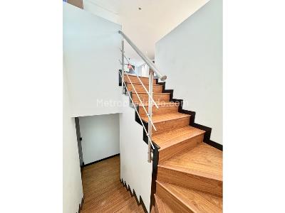 Apartamento de 3 alcobas en venta en Santa Barbara, Bogotá, 153 m² · foto 8 de 20