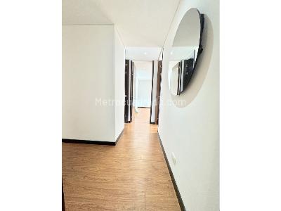 Apartamento de 3 alcobas en venta en Santa Barbara, Bogotá, 153 m² · foto 9 de 20