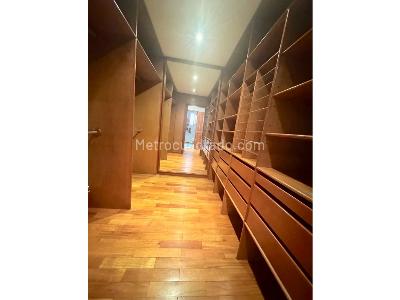 Apartamento en venta en Los Rosales, Bogotá · foto 10 de 18