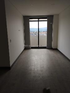 Apartamento de 2 alcobas en venta en Aguanica, Cajicá, 92 m² · foto 2 de 16