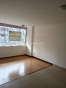 Apartamento en venta en Sagrado Corazon, Bogotá · foto 14 de 17