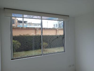 Apartamento de 2 alcobas en venta en Condominio San Cipriano, Cajicá, 70 m² · foto 13 de 17