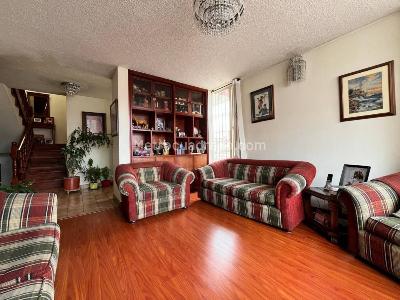 Casa en venta en Alhambra, Bogotá · foto 6 de 20