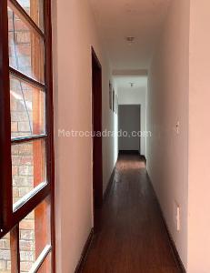 Casa de 5 alcobas en venta en La Esperanza, Bogotá, 181 m² · foto 12 de 19